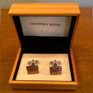 SOLD!Geoffrey Beene Checkerboard Cuff Links